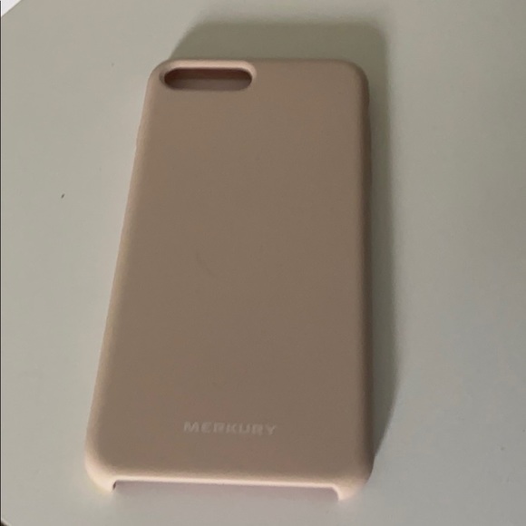 iPhone 7+ case - Picture 1 of 3